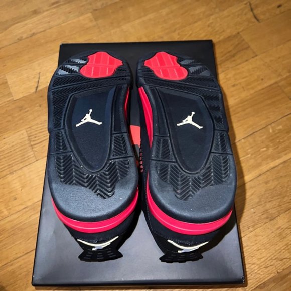 Air Jordan 4 Red main image 5